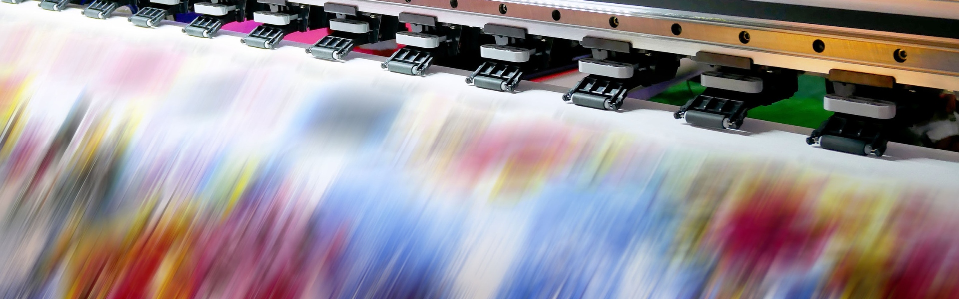 Elevate Your <strong style="color: #2b5634"> Space </strong>